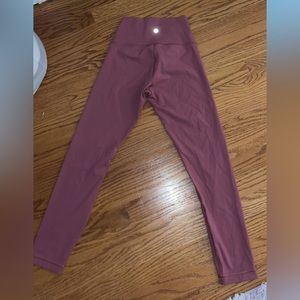 Lululemon Wunder Under leggings size 6